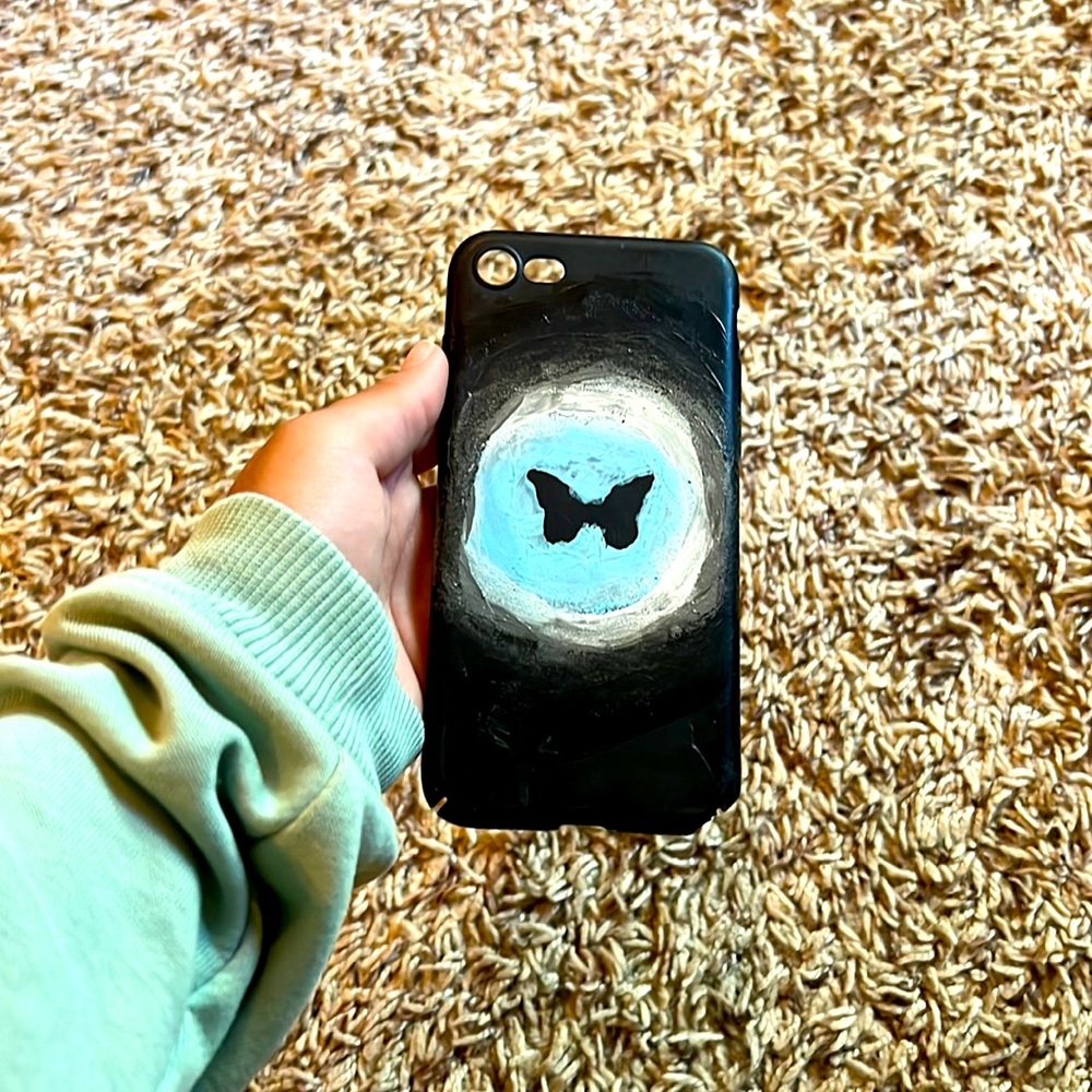iPhone eight diy painted butterfly phone case